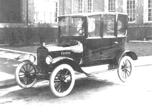 Ford Model T Center Door Sedan