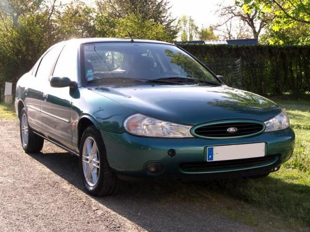 Ford Mondeo 18 TD