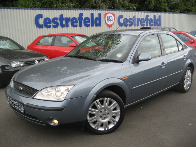 Ford Mondeo 25 V6 Ghia