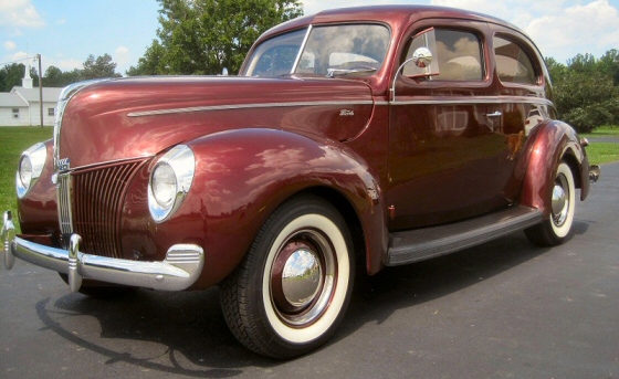 Ford Standard 4-dr Sedan