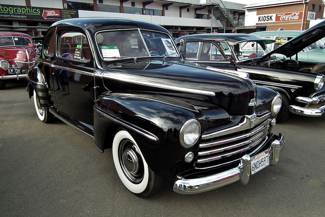 Ford Super Deluxe 8 Coupe