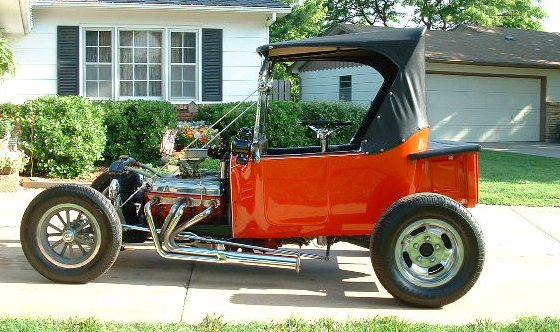 Ford T-Bucket Roadster