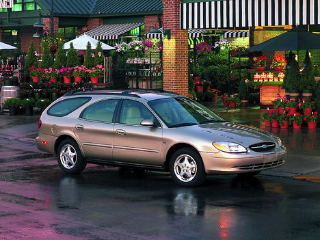 Ford Taurus GL Wagon