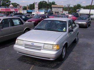 Ford Tempo GL