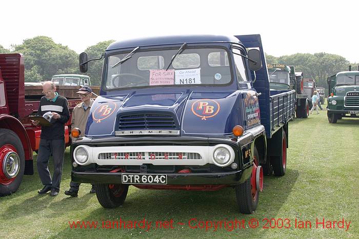 Ford Thames Trader