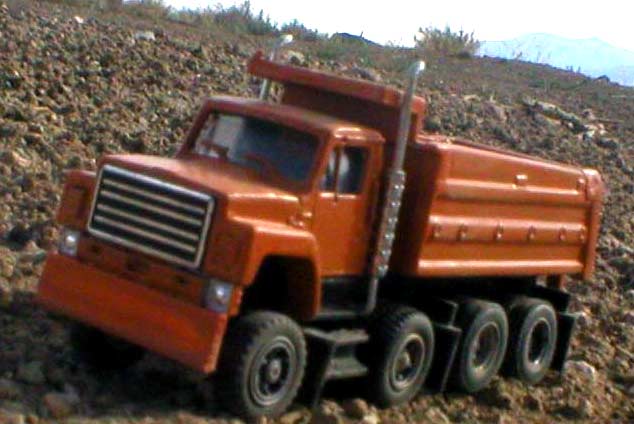 Freightliner FLA86