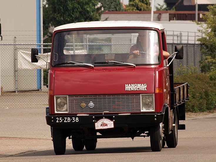 Hanomag-Henschel F45