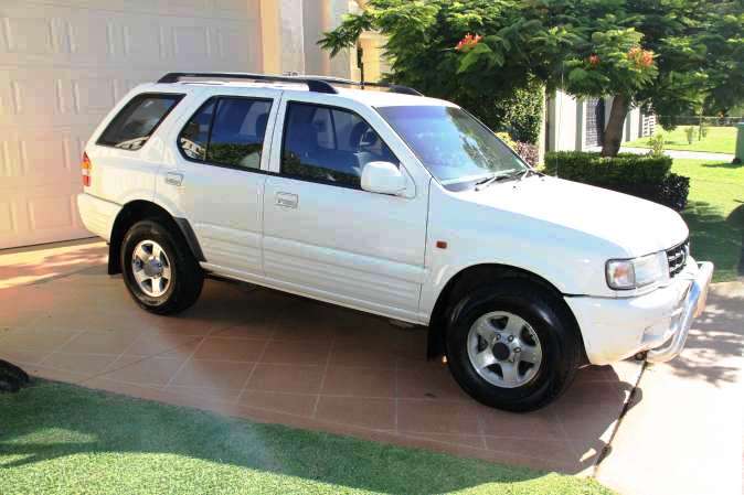 Holden Frontera LS 30