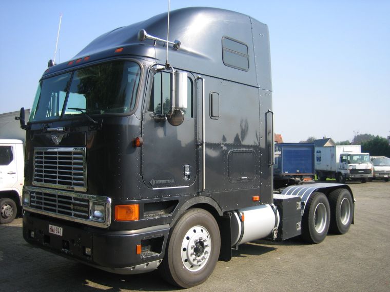 International 9800i Eagle