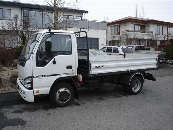 Isuzu NPR