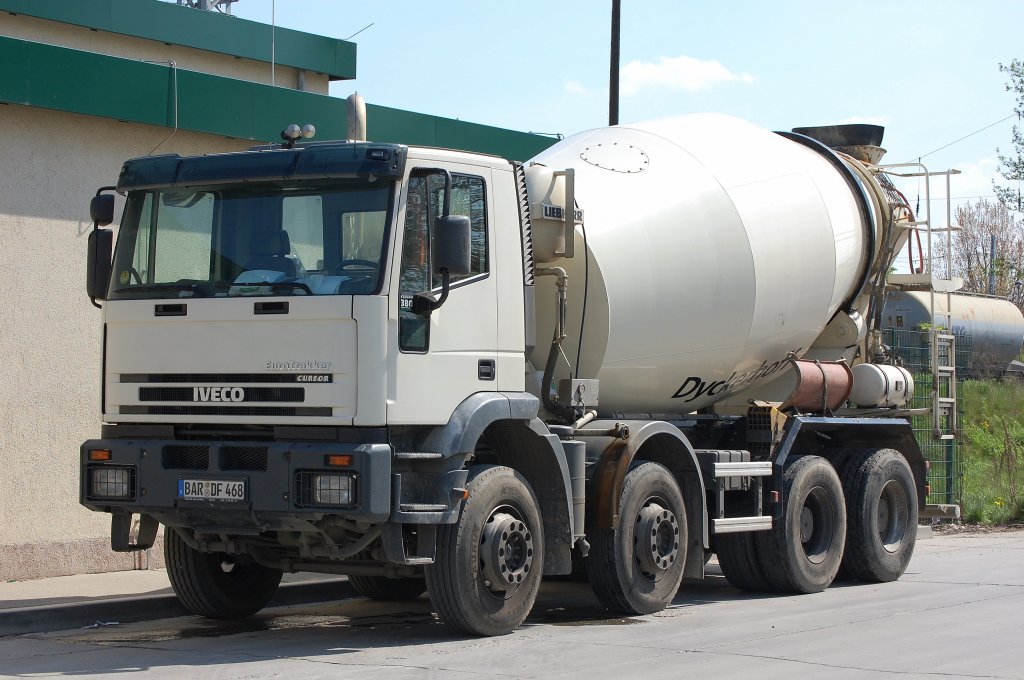 Iveco Euro Trakker Cursor 380