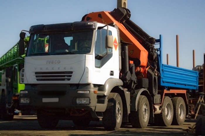 Iveco Trakker 440