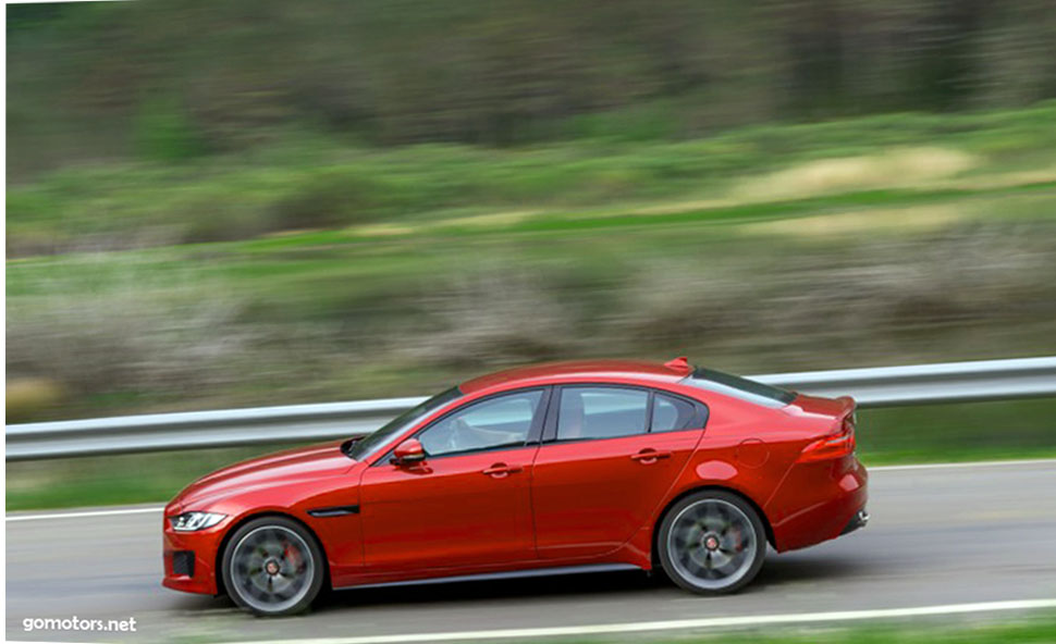 2017 Jaguar XE S