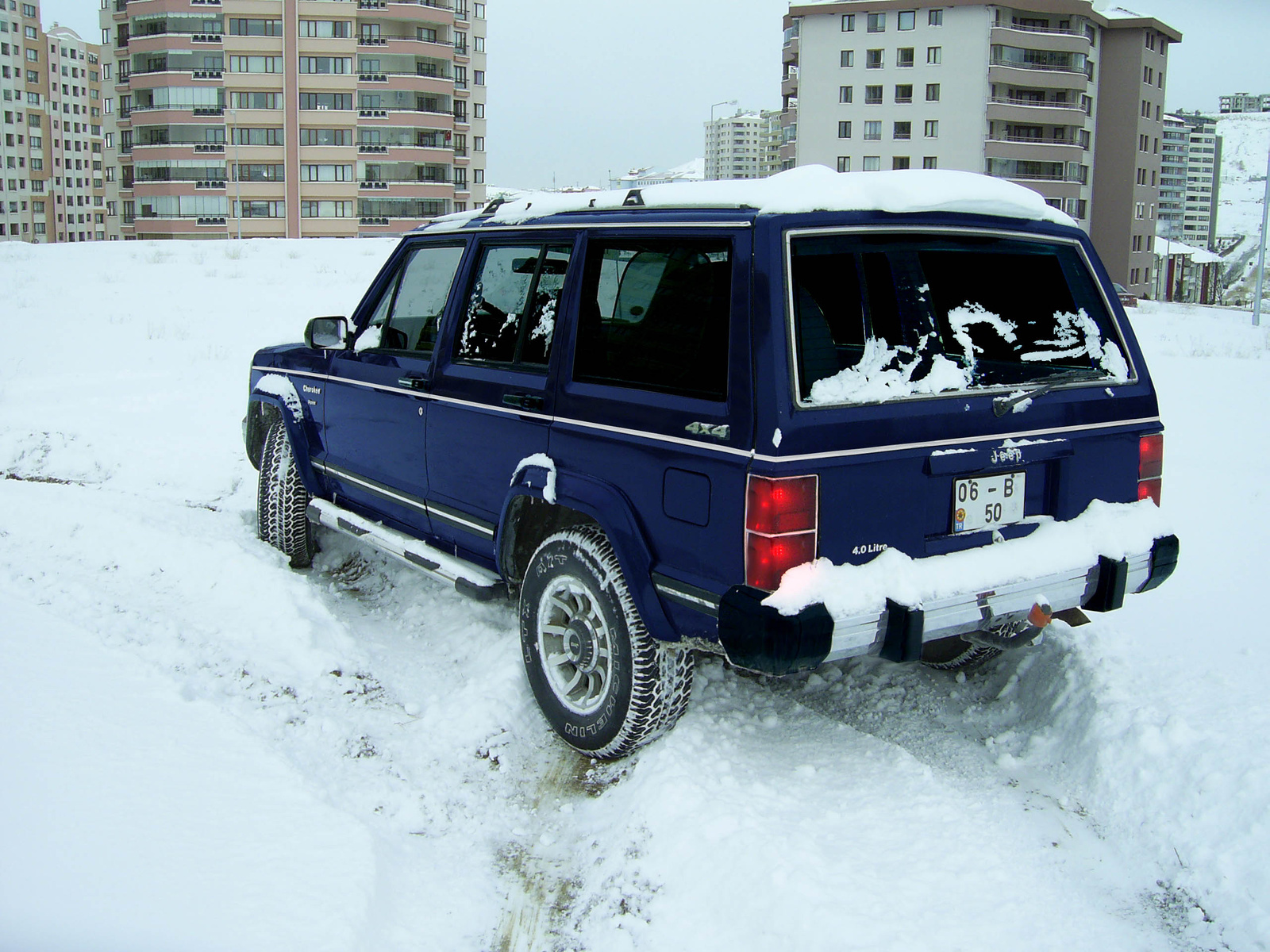 Jeep Cherokee 40 Pioneer