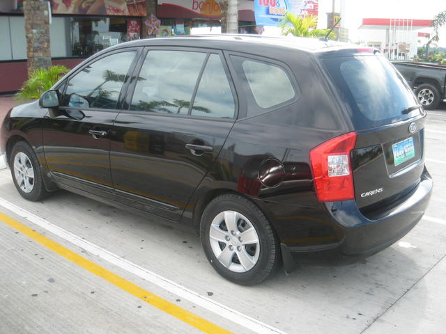 Kia Carens LX