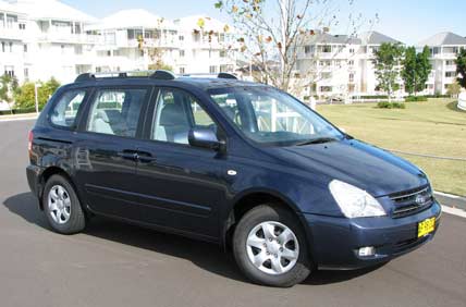 Kia Carnival EX