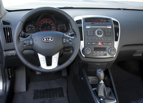 Kia CEED 16 EX