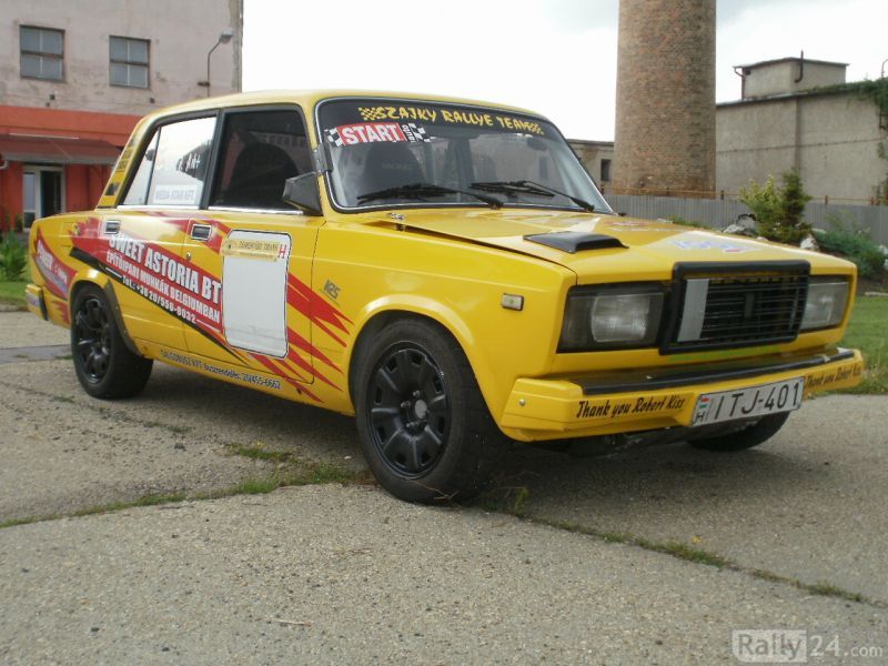 Lada 21074 1600