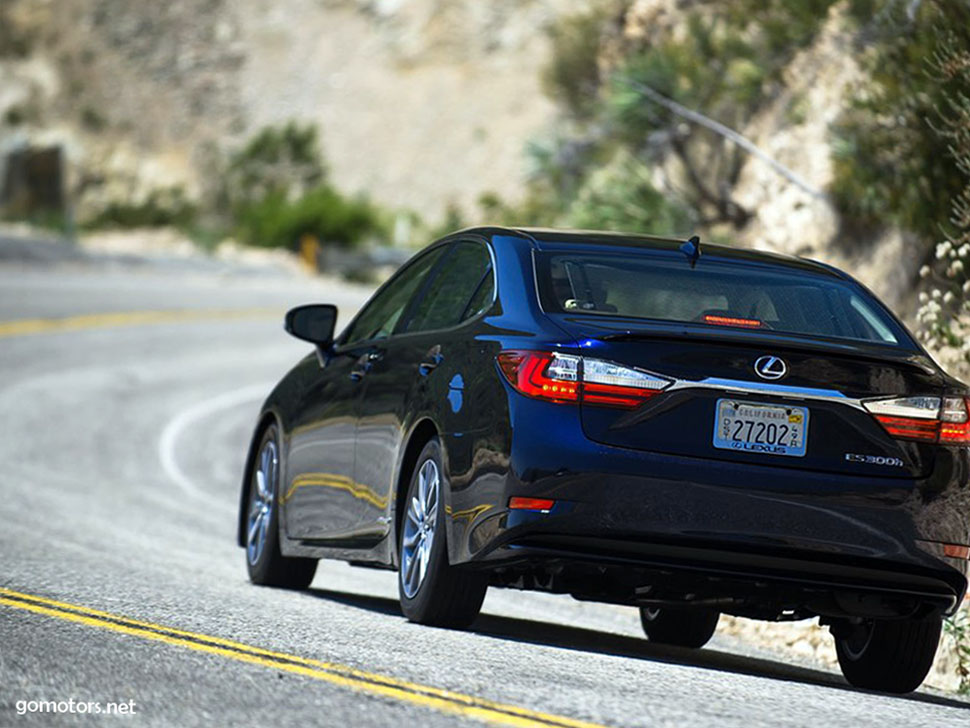 2016 Lexus ES