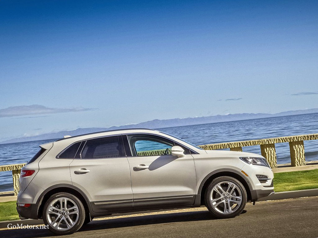 2015 Lincoln MKC