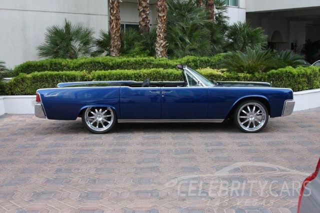 Lincoln Continental Convertible