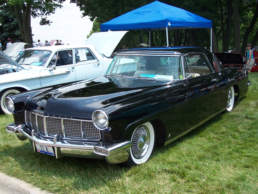 Lincoln Continental Lucresio Edition
