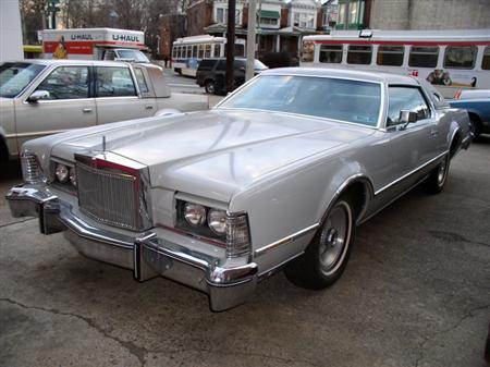 Lincoln Continental mk VI