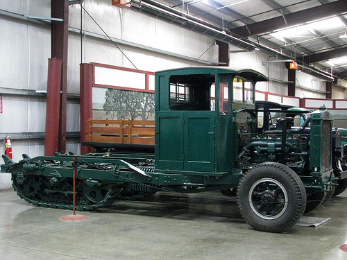 Linn 4-28 10 Ton Half-Track cab chassis