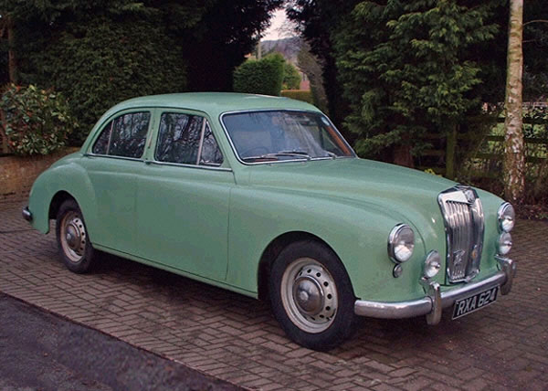 MG Magnette saloon