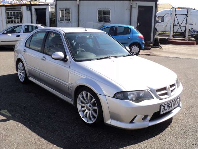 MG ZS 180 Saloon