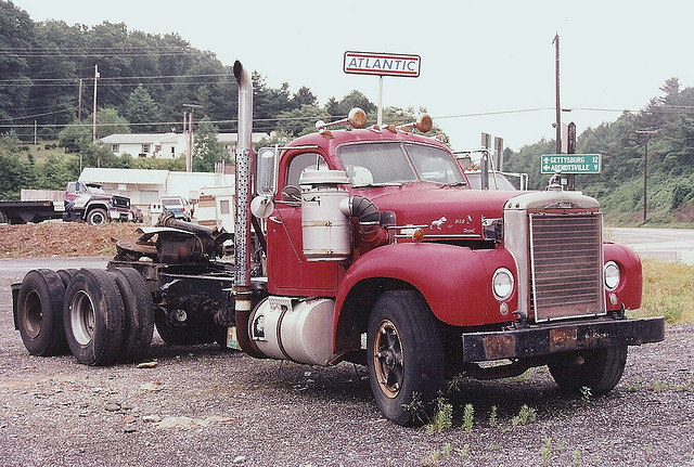 Mack B73