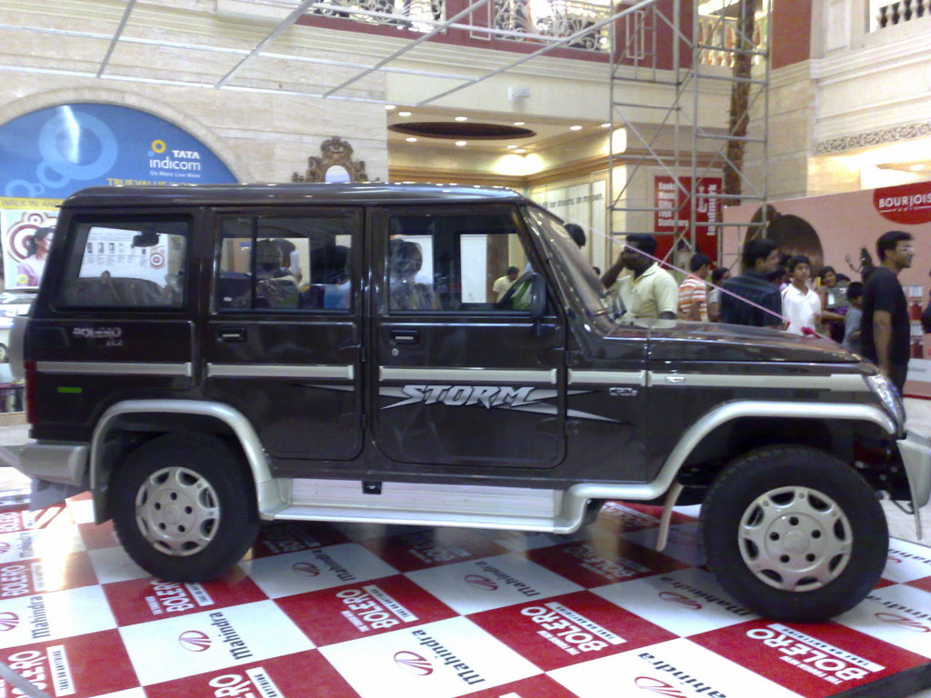 Mahindra Bolero 25 DC CRDe