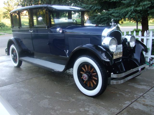 Marmon D74 Deluxe Sedan