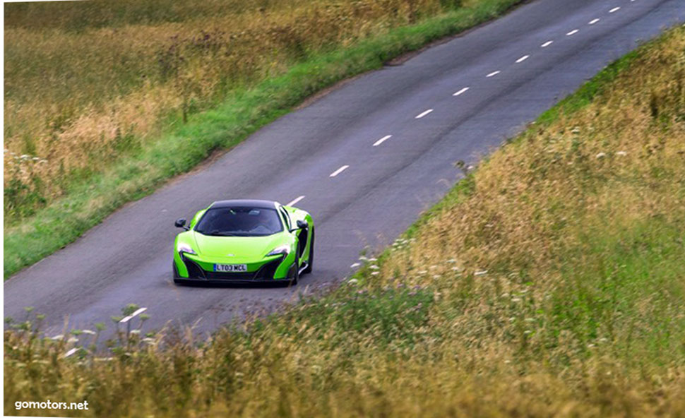 2016 McLaren 675LT