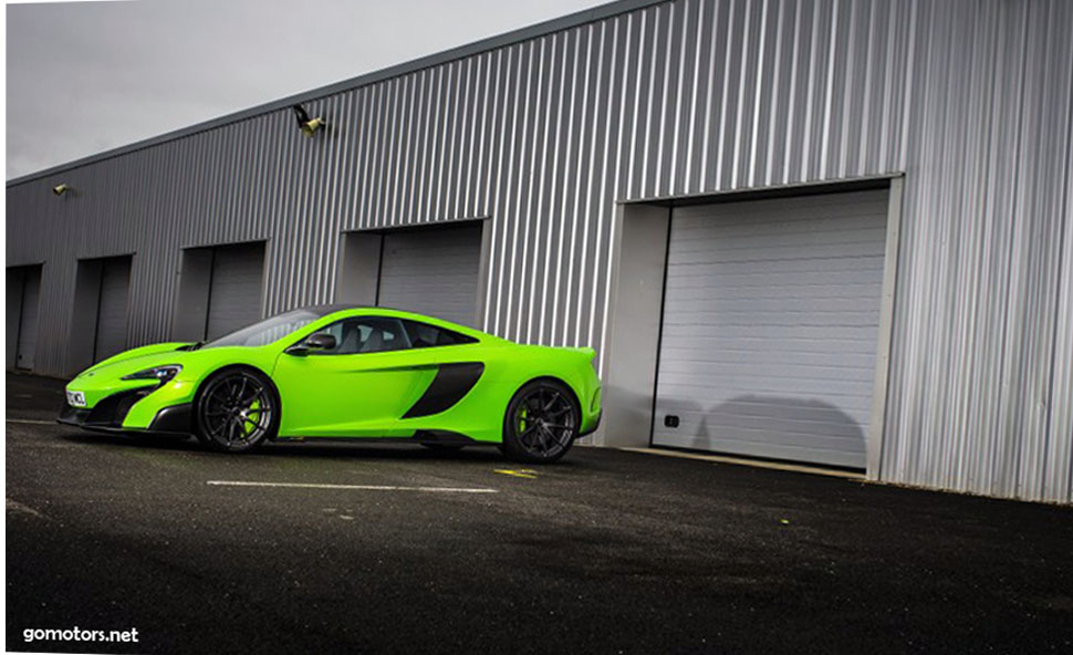 2016 McLaren 675LT