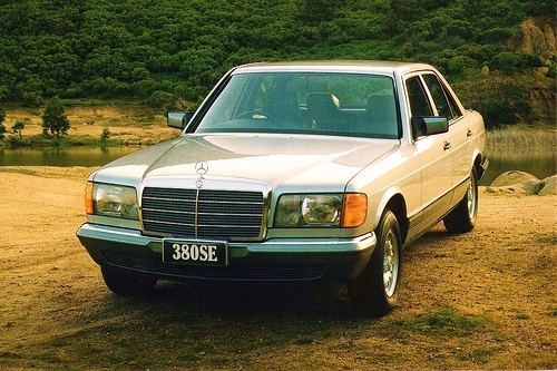 Mercedes-Benz 380 SE