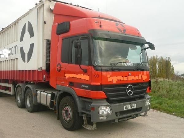 Mercedes-Benz Actros 2648