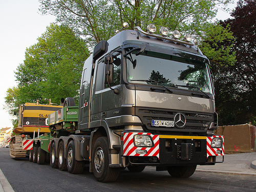 Mercedes-Benz Actros MP2