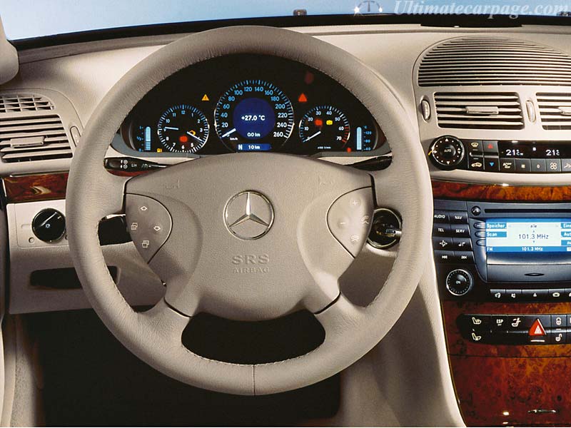 Mercedes-Benz E 320 Avantgarde