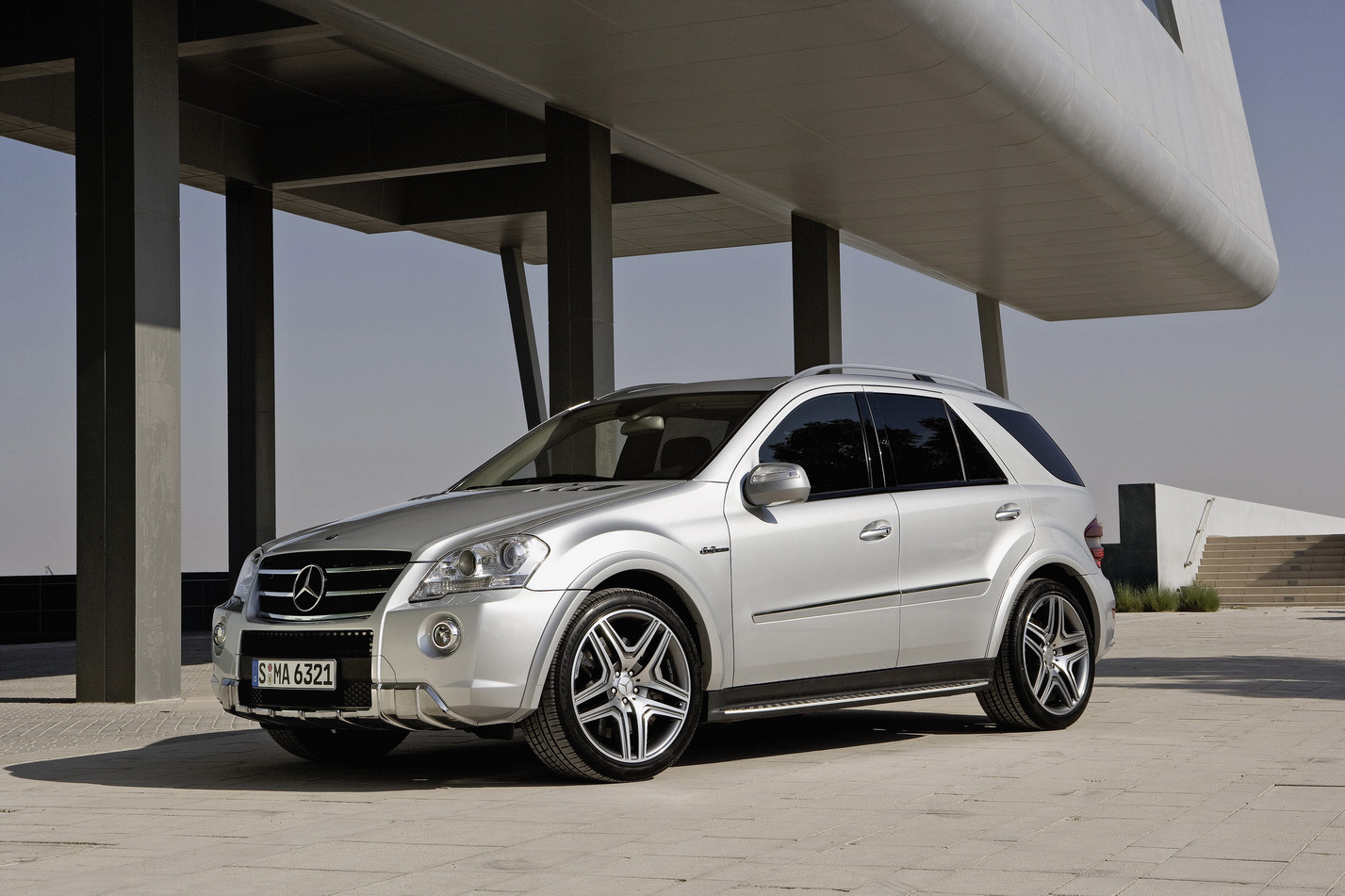 Mercedes-Benz ML 63 AMG