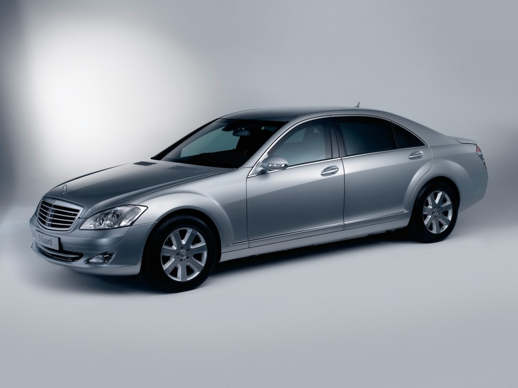 Mercedes-Benz S 600