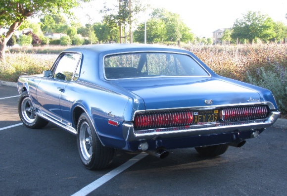 Mercury Cougar XR-7