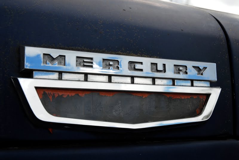 Mercury M-100 pickup