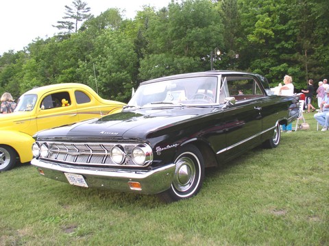 Mercury Monterey Custom 2dr HT