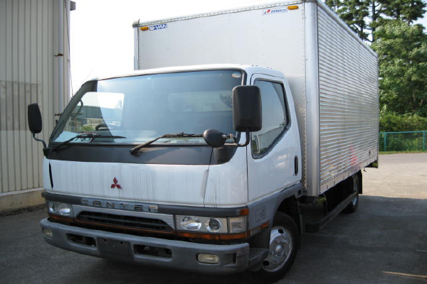 Mitsubishi Canter