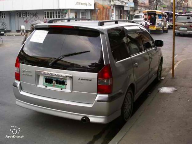 Mitsubishi Chariot Grandis Exceed GDi