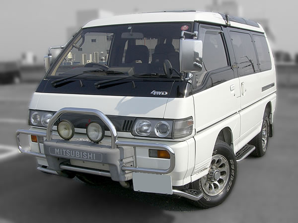 delica car