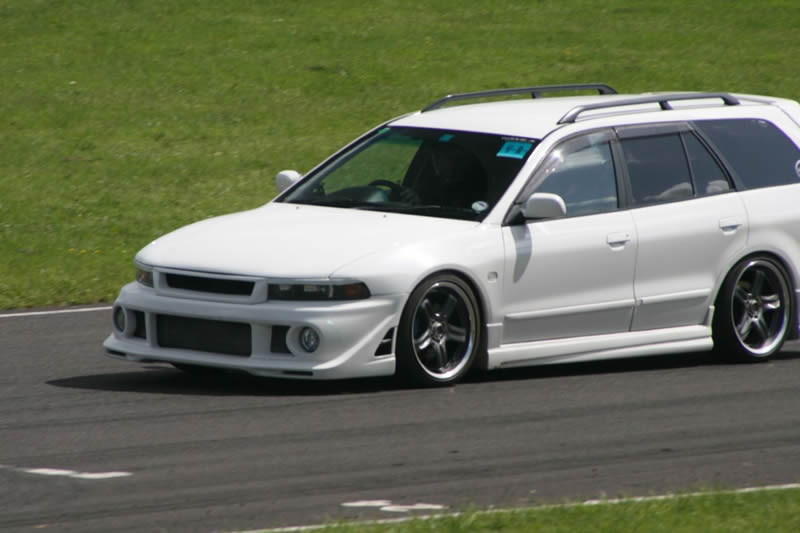 Mitsubishi Galant VR-4