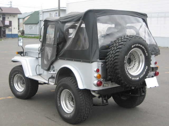 Mitsubishi Jeep