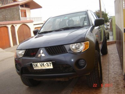 Mitsubishi L200 25 Turbo Katana 4x4